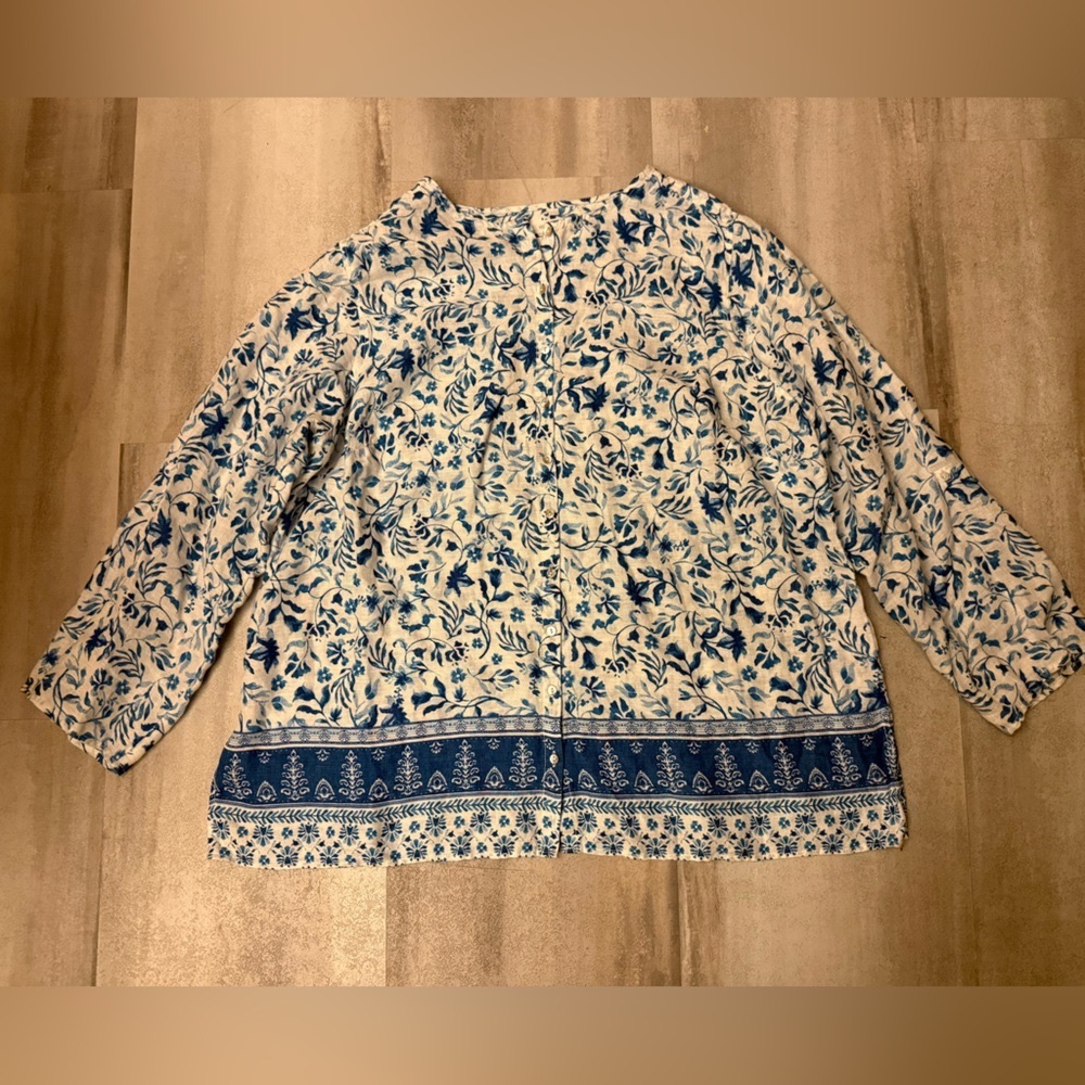 Joie Blue Floral blouse - Picture 2 of 10